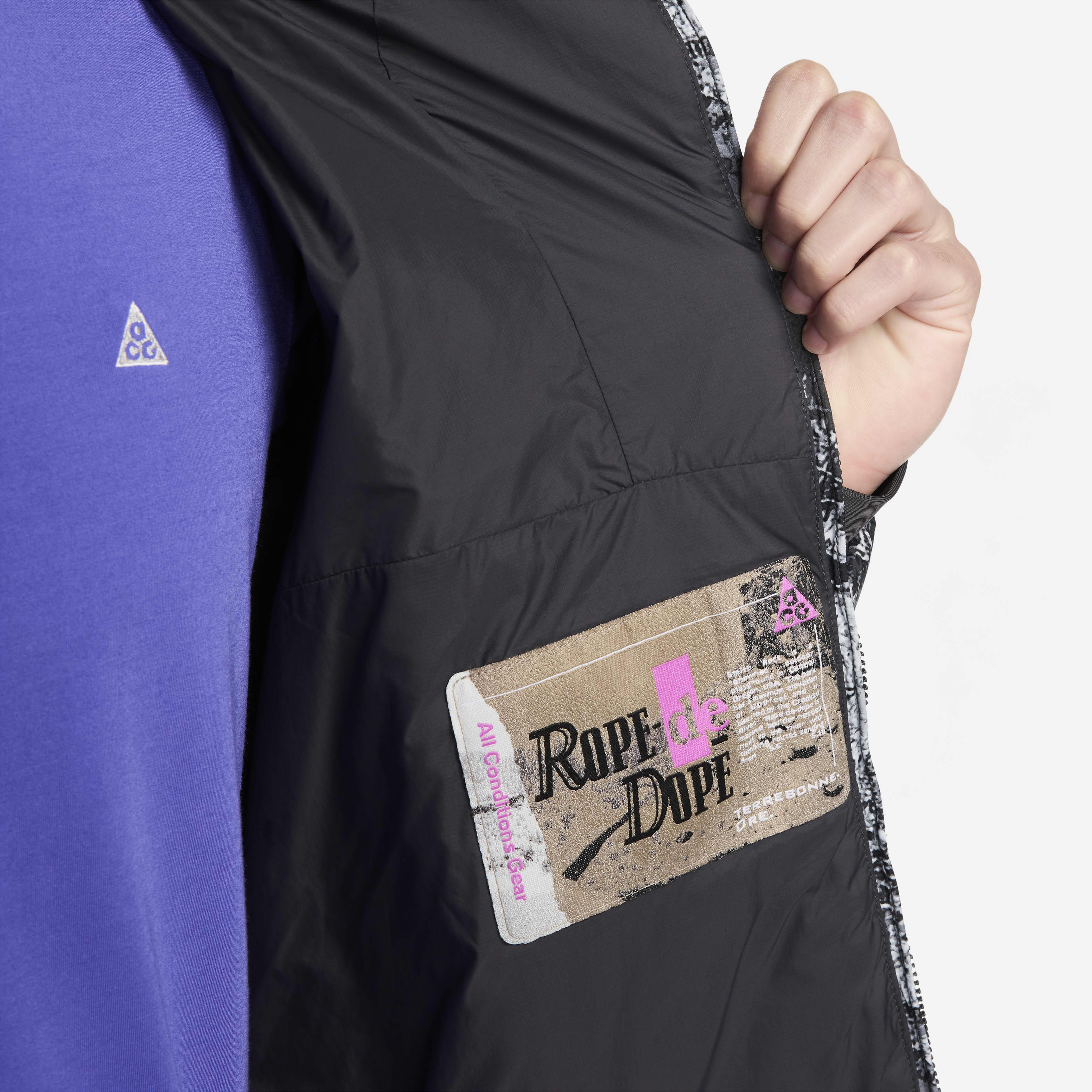 Nike ACG 